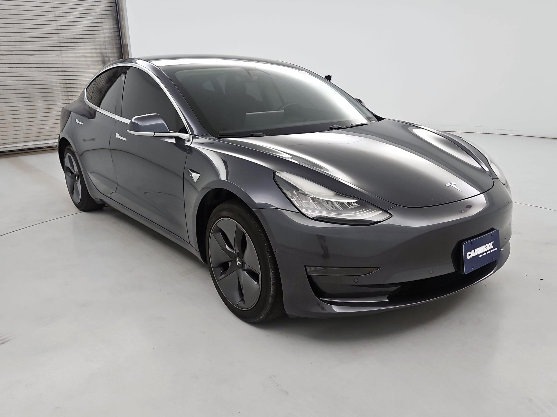 tesla model 3 2019 5YJ3E1EAXKF411383 image tesla model 3 2019 5YJ3E1EAXKF411383 image